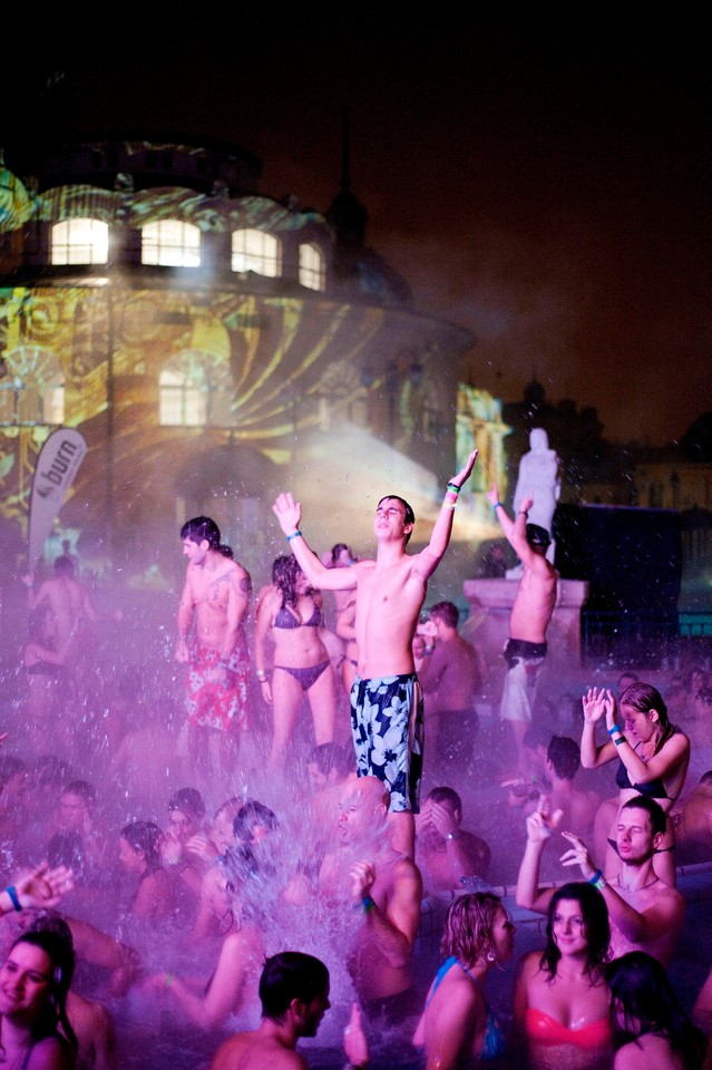 HUNGARY NIGHT OF BATHS