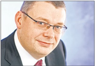 Piasecki: Skąd jeszcze ściągnąć kasę