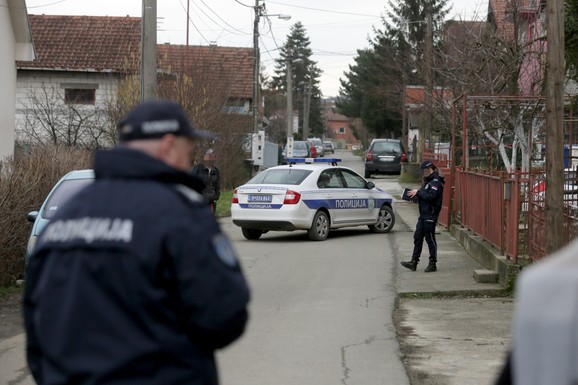 MRTVA PIJANA PRETILA MAJCI Uhapšena žena iz Zemuna zbog nasilja u porodici: Psihijatar predložio da se izrekne mera obaveznog lečenja od alkoholizma