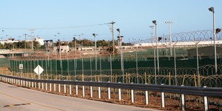 Tajne więzienia CIA na Litwie? Więzień Guantanamo zaskarżył Litwę do sądu europejskiego