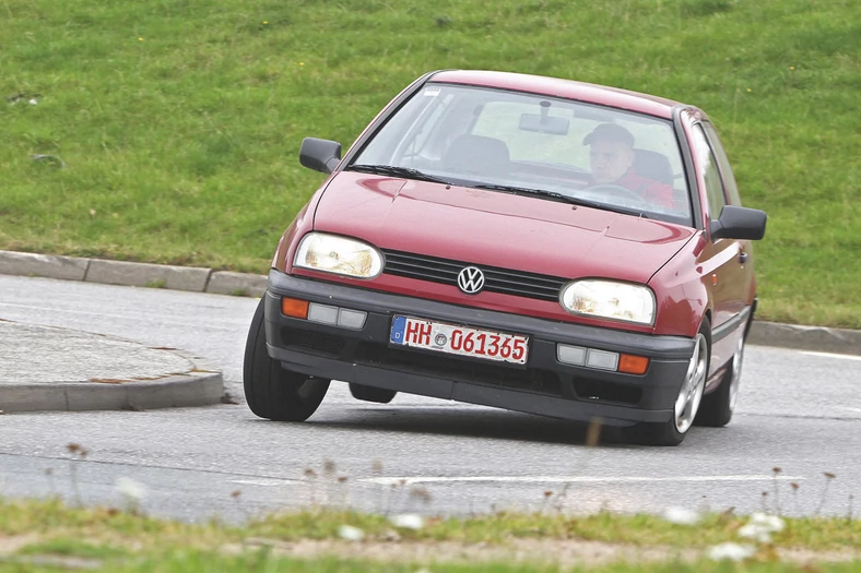 Auta za niecałe 3000 złotych: Opel Vectra, VW Golf III, Daewoo Nexia i Skoda Felicia