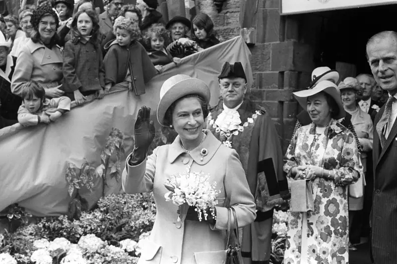 Królowa Elżbieta II, 1972 / PA Images / GettyImages 