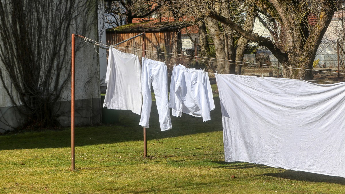 NE GUBITE VREME! Evo kako da osušite veš DVOSTRUKO BRŽE: Jedan trik smanjuje čekanje sa 6 na 2 sata!