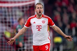 Wyjątkowy rekord Lewandowskiego zagrożony! Goni go niesamowity Anglik