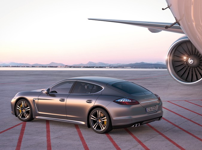 Nowe Porsche Panamera turbo S