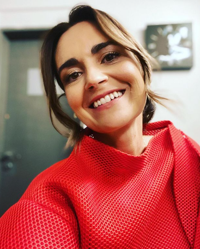 Česká moderátorka Daniela Písařovicová má byť novou priateľkou Ondřeja Brzobohatého. 