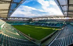 Mecze jednak z kibicami? Premier zapowiada dobre wieści