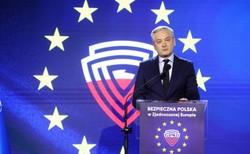 Biedroń: Parlamentarzyści z Ukrainy powinni otrzymać statusu obserwatorów w PE