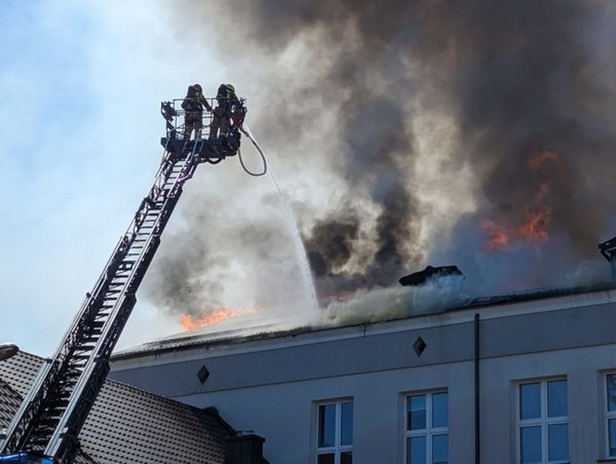Pożar liceum w Grodzisku Mazowieckim! Matura przerwana