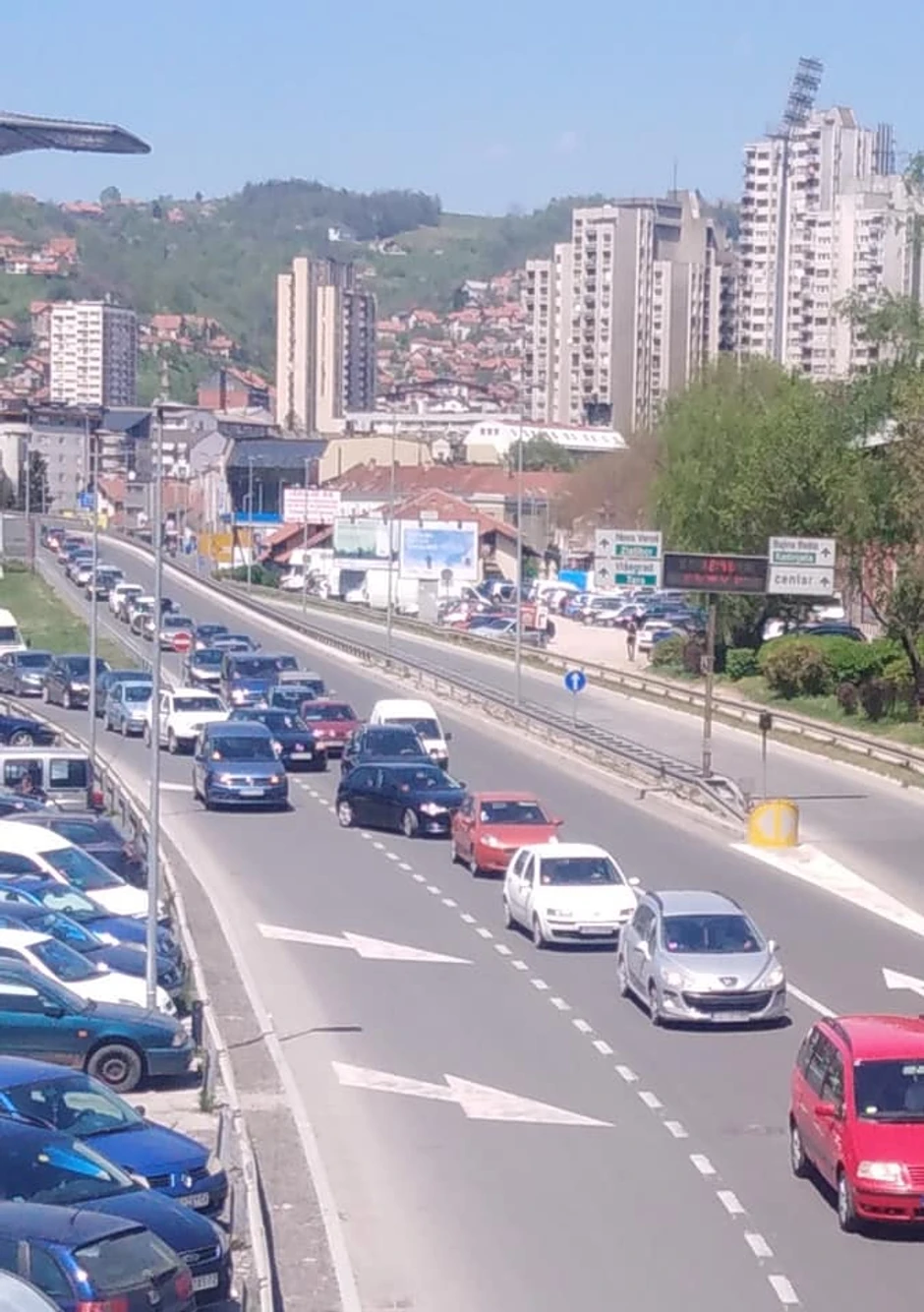 Kilometarske kolone iz pravca Zlatibora prema Beogradu