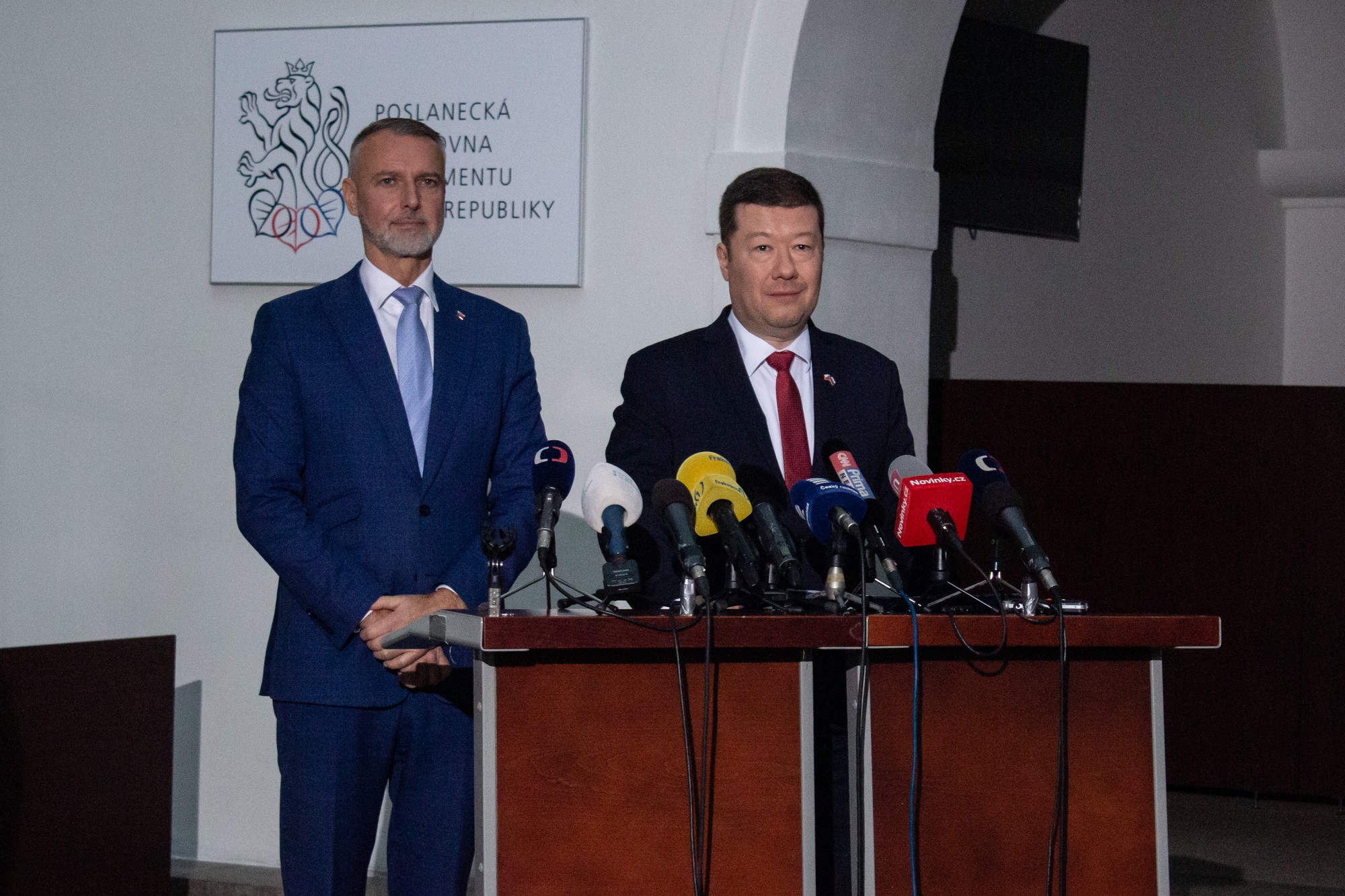 Predseda NR SR Richard Raši a predseda PSP ČR Tomio Okamura.