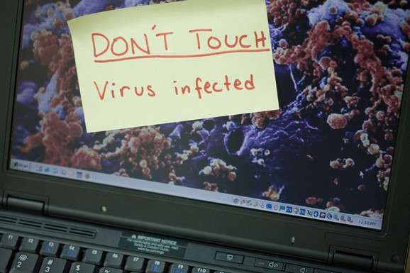 Otkriven virus koji krade podatke i ismeva svoje žrtve: Napada i kriptovalute