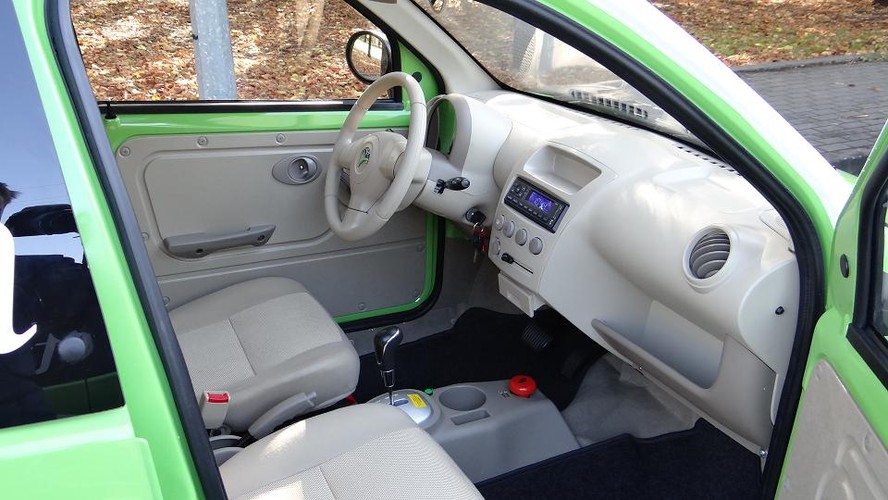 Romet 4E - samochód elektryczny