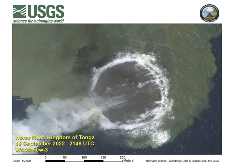 Kolejne zdjęcie wykonane przy użyciu danych USGS i udostępnione przez TGS na Facebooku przybliża opad wulkanu. / fot. USGS