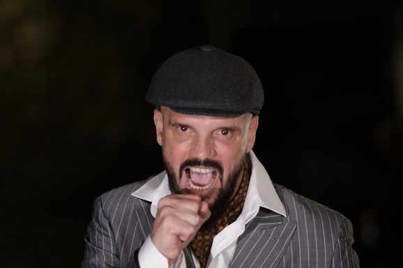 "DOSTA MI JE BILO, MNOGO SAM ULOŽIO U NJU" Boban Rajović prodao kuću koju je kupio od Dragane Mirković