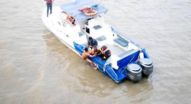 Lady Jumps Into Lagos Lagoon Over A Misunderstanding With Her Fiancé Pulse Nigeria