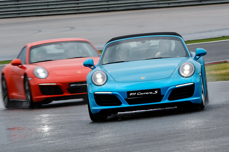 Porsche Carrera S i Turbo S na torze Istanbul Park