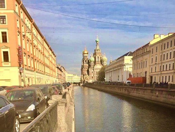 Sankt Petersburg oferuje wiele atrakcji turystycznych