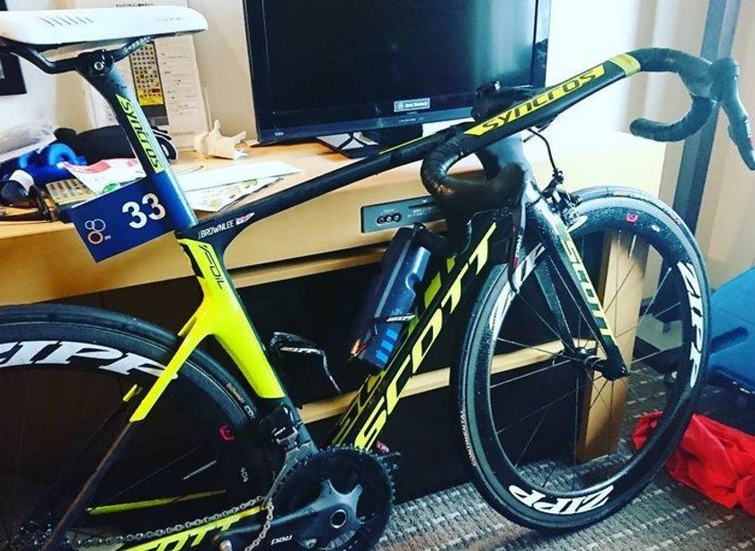 Jonathan Brownlee miał wypadek podczas triathlonu w Yokohamie. Potem..