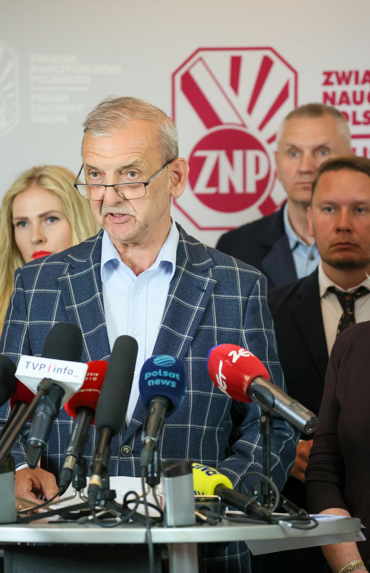 ZNP szykuje demonstrację przed MEN. Nauczyciele walczą o podwyżki