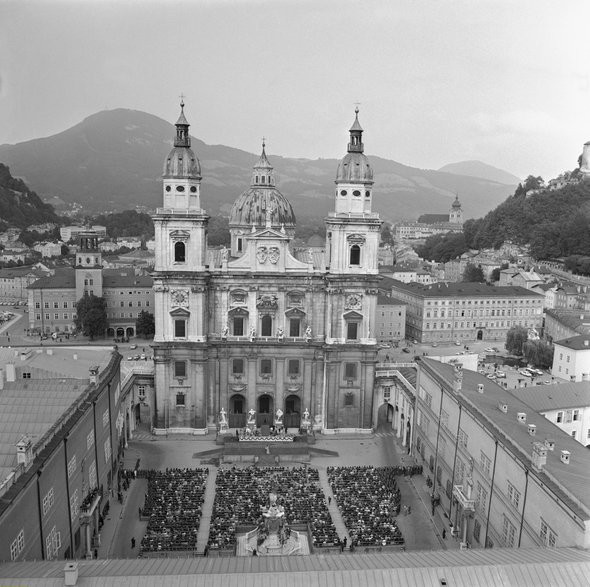 Koncert na placu Katedralnym w Salzburgu, 1968 r.