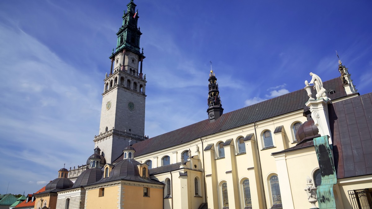 Tylko życie twórcze i zaangażowane, otwarte na Boga i na człowieka, może być fundamentem trzeźwości - mówił w niedzielę na Jasnej Górze metropolita gnieźnieński, prymas Polski abp Wojciech Polak do uczestników 36. Ogólnopolskiej Pielgrzymki Apostolstwa Trzeźwości.