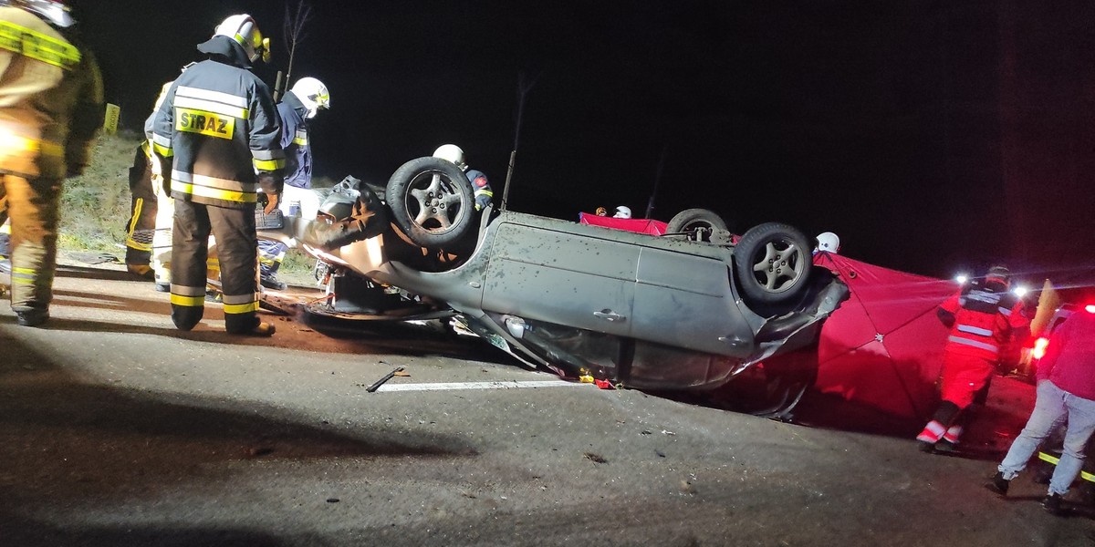 Tragedia pod Lidzbarkiem. Nie żyją dwaj 19-latkowie