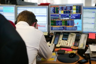 Europa pogłębia spadki