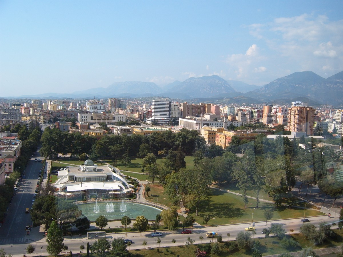 Albanci iz Crne Gore i Severne Makedonije moći će da rade u Albaniji bez radne dozvole