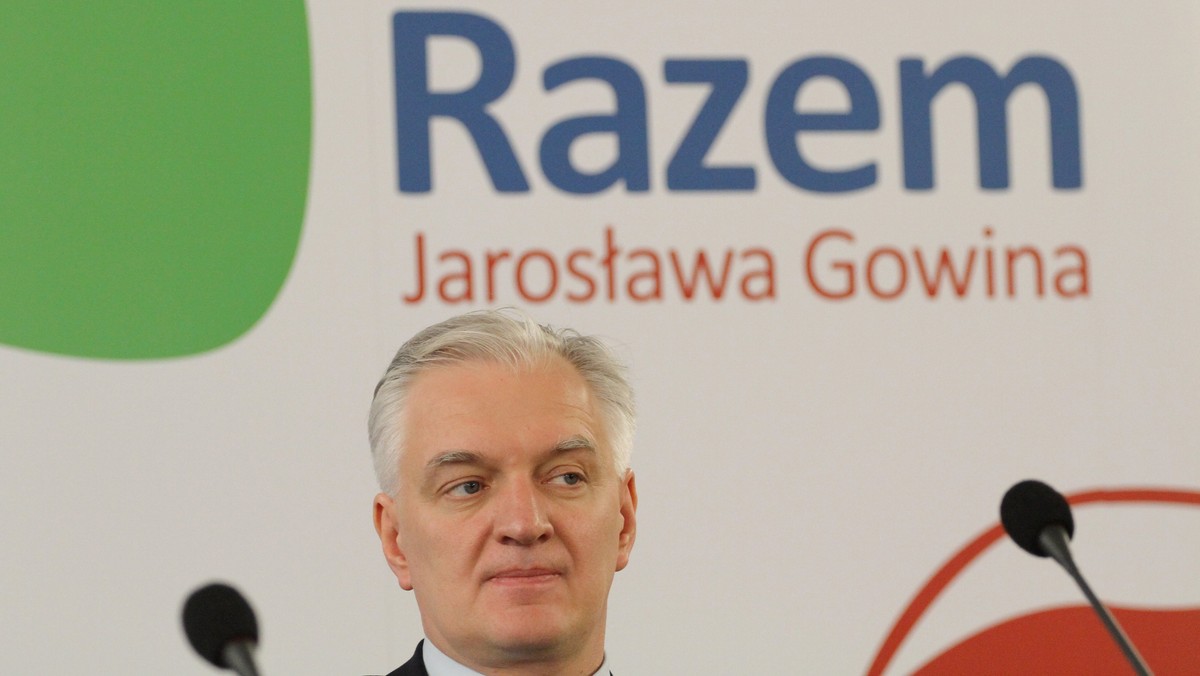 Z apelem do władz samorządowych o jak najlepsze przystosowanie lokali wyborczych dla osób niepełnosprawnych zwrócili się dzisiaj politycy Polski Razem Jarosława Gowina. Jak podkreślili, mimo ustawowych ułatwień udział osób niepełnosprawnych w wyborach wciąż jest utrudniony.