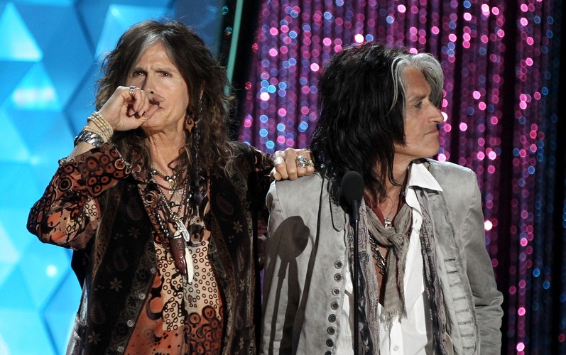 Steven Tyler i Joe Perry na gali MTV Movie Awards