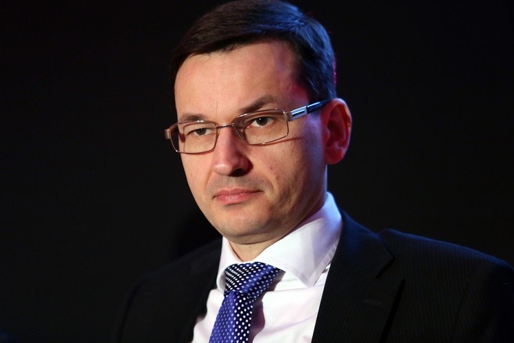 <strong>38. Mateusz Morawiecki</strong><br /><br />

prezes BZ WBK SA<br /><br />

Mateusz Morawiecki stoi na czele banku, który pod jego kierownictwem awansował na trzecie miejsce na polskim rynku. <br /><br />