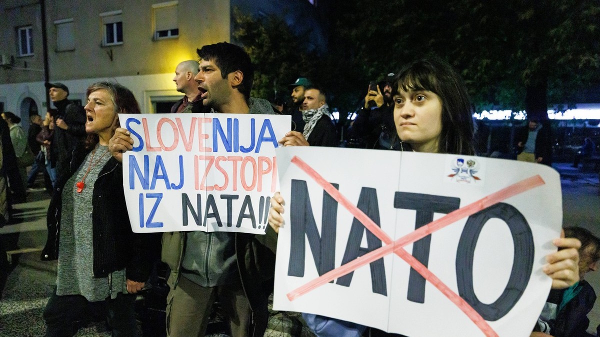 Protest protiv NATO u Ljubljani, Slovenija, 11. oktobra 2025.