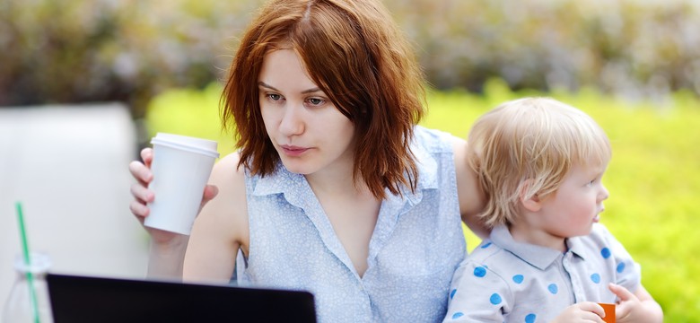 Praktyczne wskazówki dla aktywnych mam. Zarządzanie czasem między pracą a rodzicielstwem