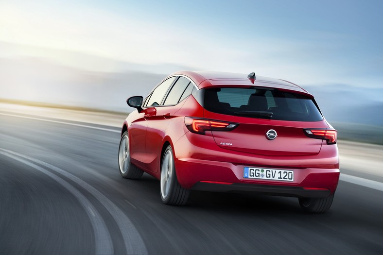 Frankfurt 2015: nowy Opel Astra odkryty