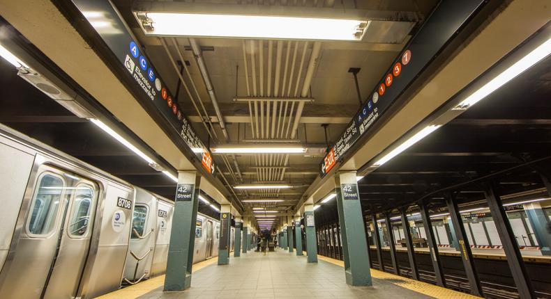 Fusillade dans un métro de New York /Voyager en photos