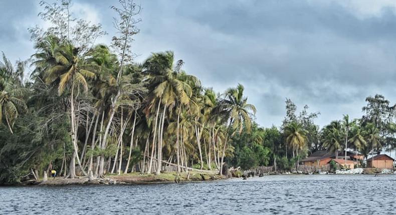 Voici 3 choses à savoir sur les îles Ehotilé : Un Paradis au cœur de la Lagune Aby