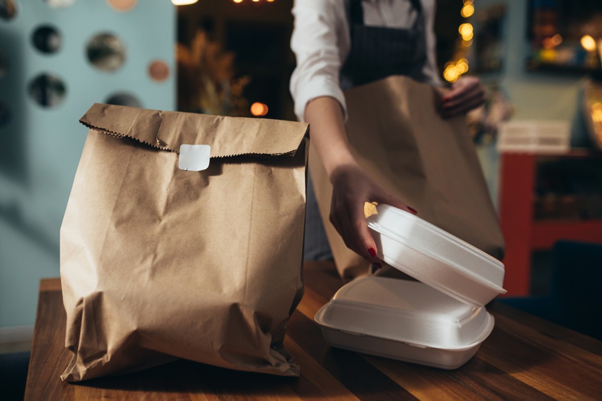 Restauracje nie wiedzą o nowych przepisach? Kary nie są niskie