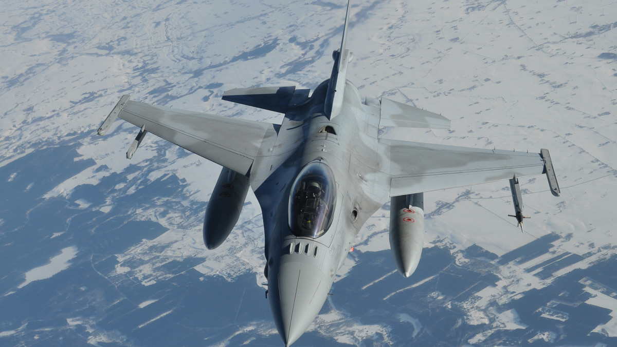 F-16, fot. kpt Robert Kozłowski
