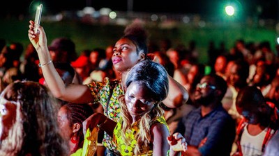 Naija Party [Oyinbos Online]