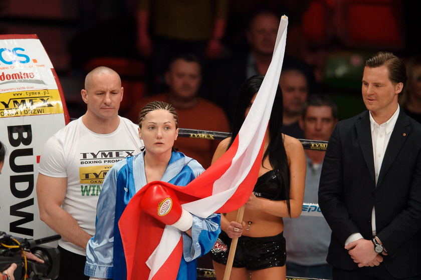 Ewa Brodnicka została bokserską mistrzynią Europy! Zdobyła pas EBU wagi lekkiej w starciu z Elfi Philips