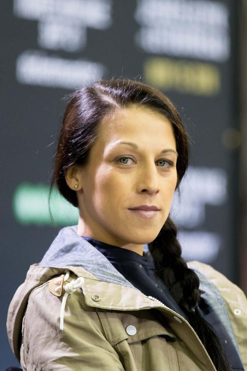 Joanna Jędrzejczyk zaatakowała rywalkę. Zdaniem mistrzyni UFC, Karolina Kowalkiewicz jest fałszywa