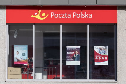 Poczta Polska wyda 1,2 mld zł na inwestycje. Buduje sieć maszyn paczkowych