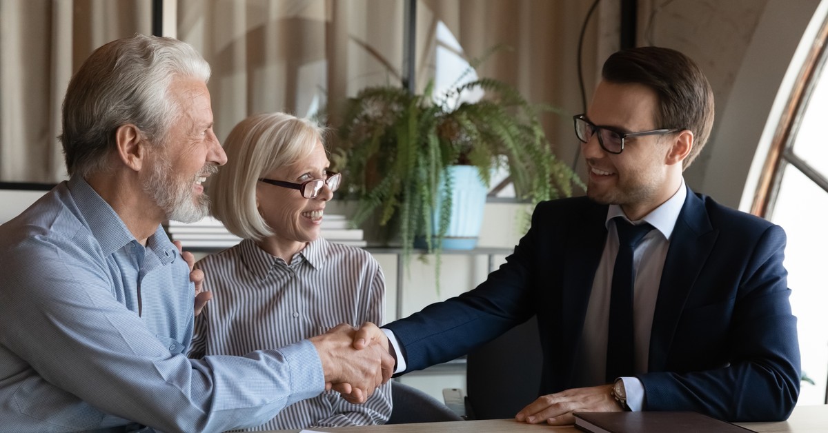 Testament czy darowizna? Co warto wybrać? Oto 5 ważnych różnic