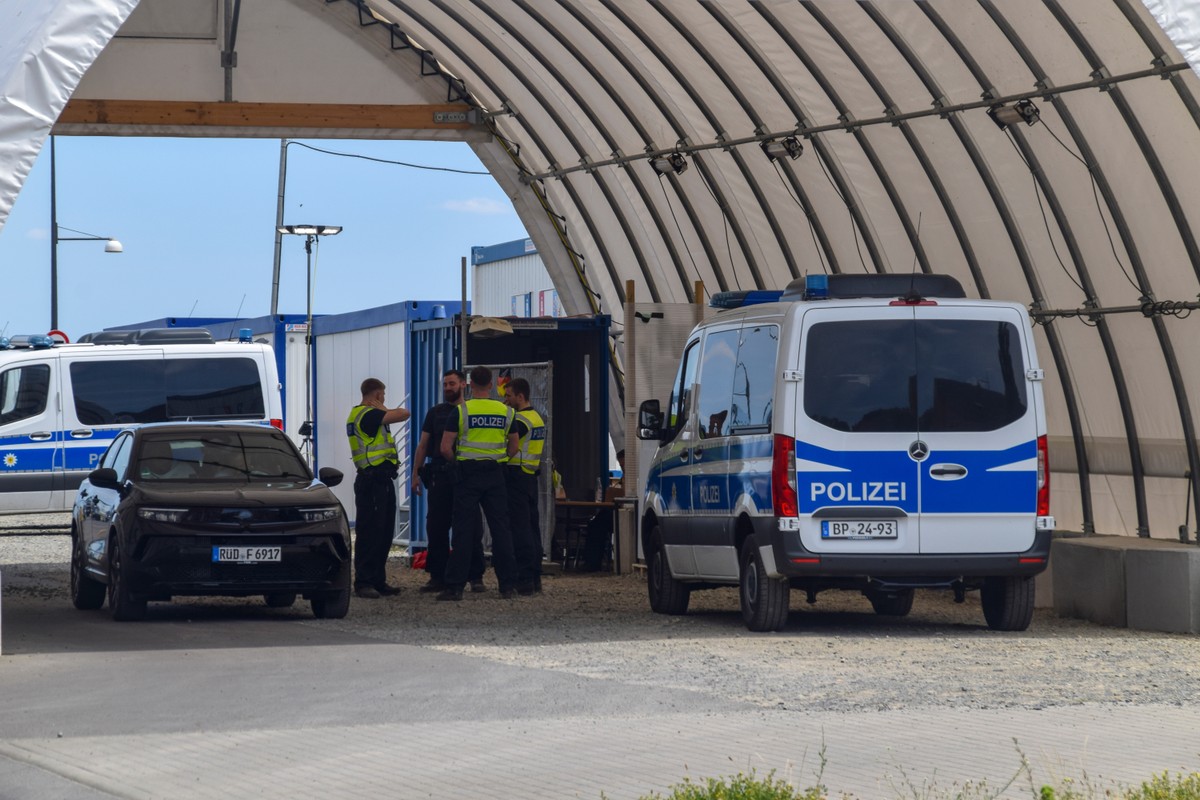 Polacy wcale nie wracają masowo z imigracji. Pojawił się inny trend