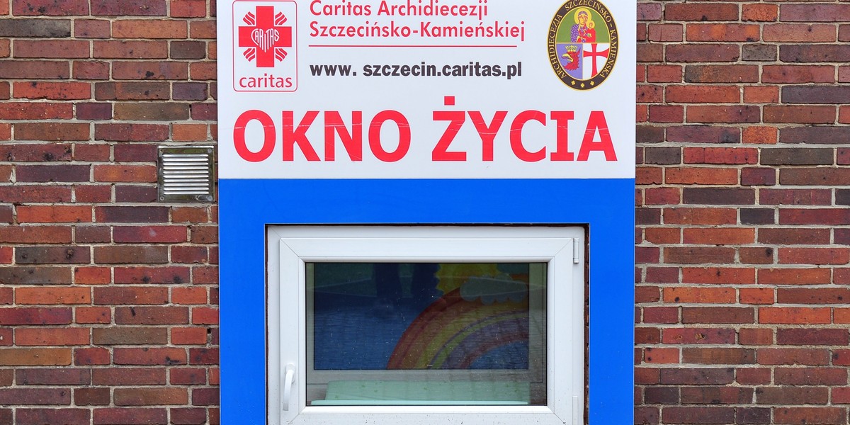 Dziewczynka została znaleziona w Oknie Życia w Szczecinie 