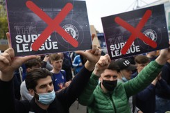 Bank JP Morgan Chase przeprosił za próby 'wpompowania' miliardów dolarów w Superligę