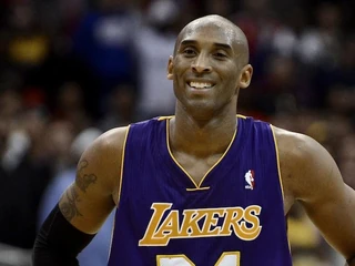 Kobe Bryant po raz kolejny został najlepiej zarabiającym koszykarzem NBA, ale LeBron James jest już tuż za nim