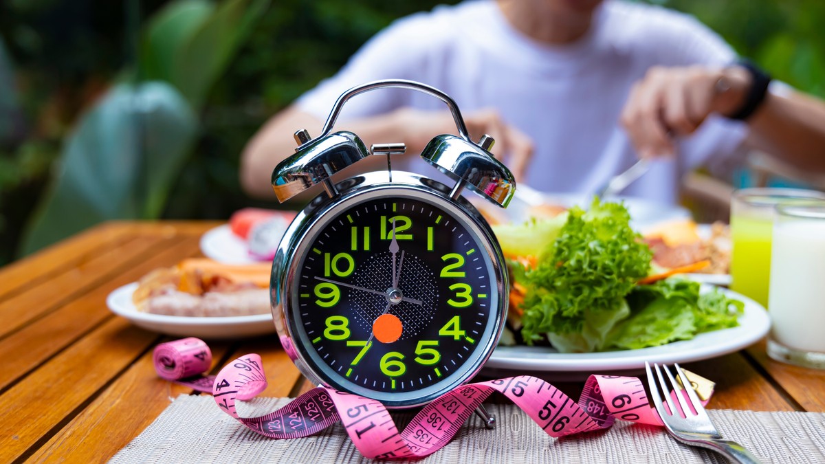 Da li isprekidani post može da ublaži simptome menopauze: Evo šta kažu rezultati istraživanja