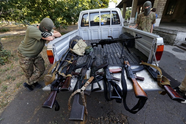 Ćwiczenia ukraińskich ochotników w Mariupolu